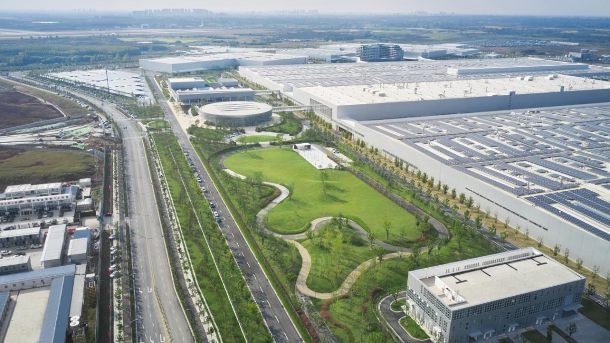 蔚來位列「2025全球最佳可持續發展企業百強」行業第一