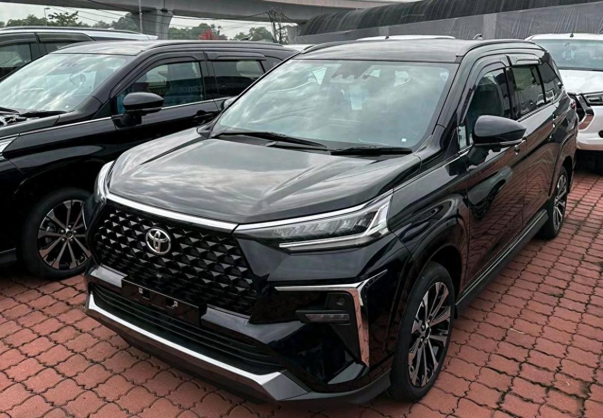 主打低價策略,豐田VELOZ實車曝光,全面競爭五菱宏光