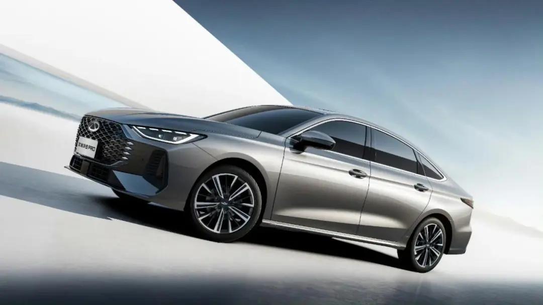 一大波新車來襲!廣汽華為聯手打造MPV,2025年都殺瘋了!