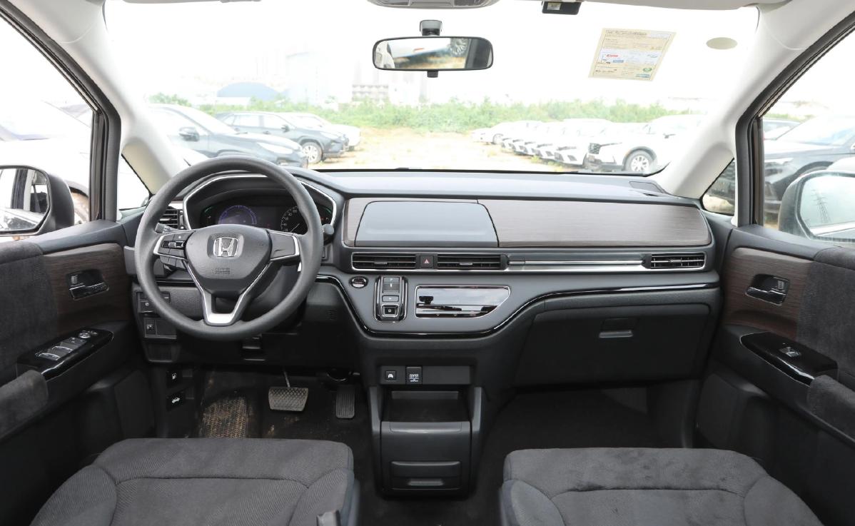 “極致”的本田7座MPV!油電混動,6個油喝92,還對日本出口