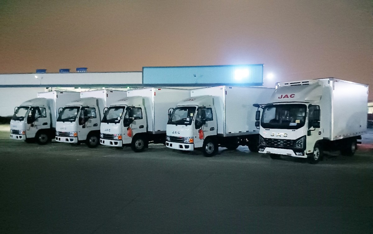 交車捷報頻傳,江淮1卡品牌勢能持續(xù)燃動
